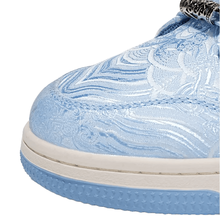 Blue graphic sneaker